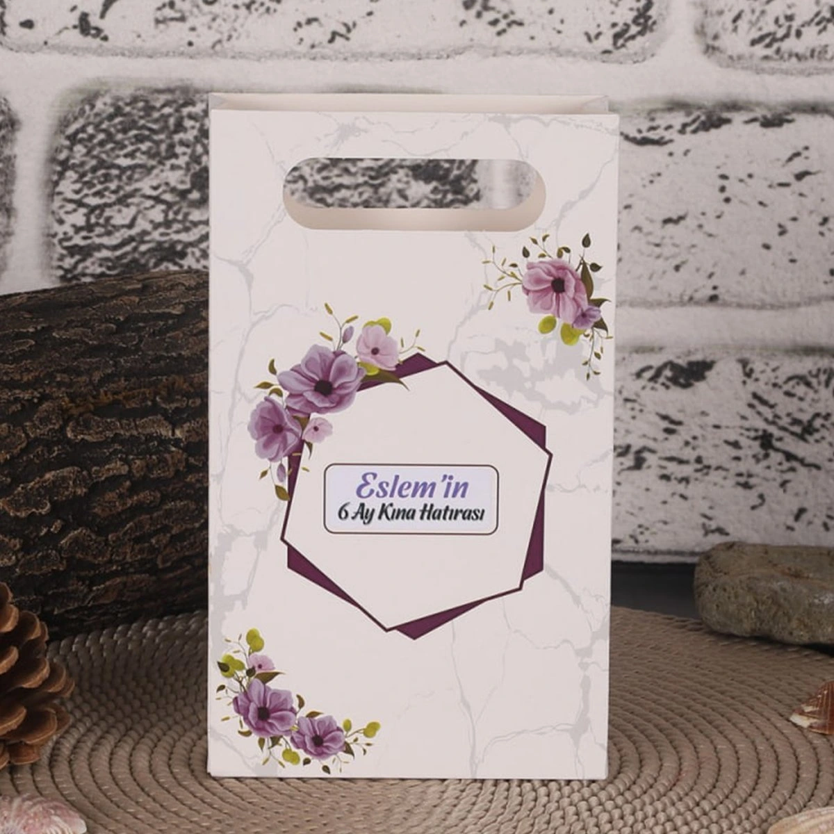 64 Sayfa Altıgen Mor Karton Çanta