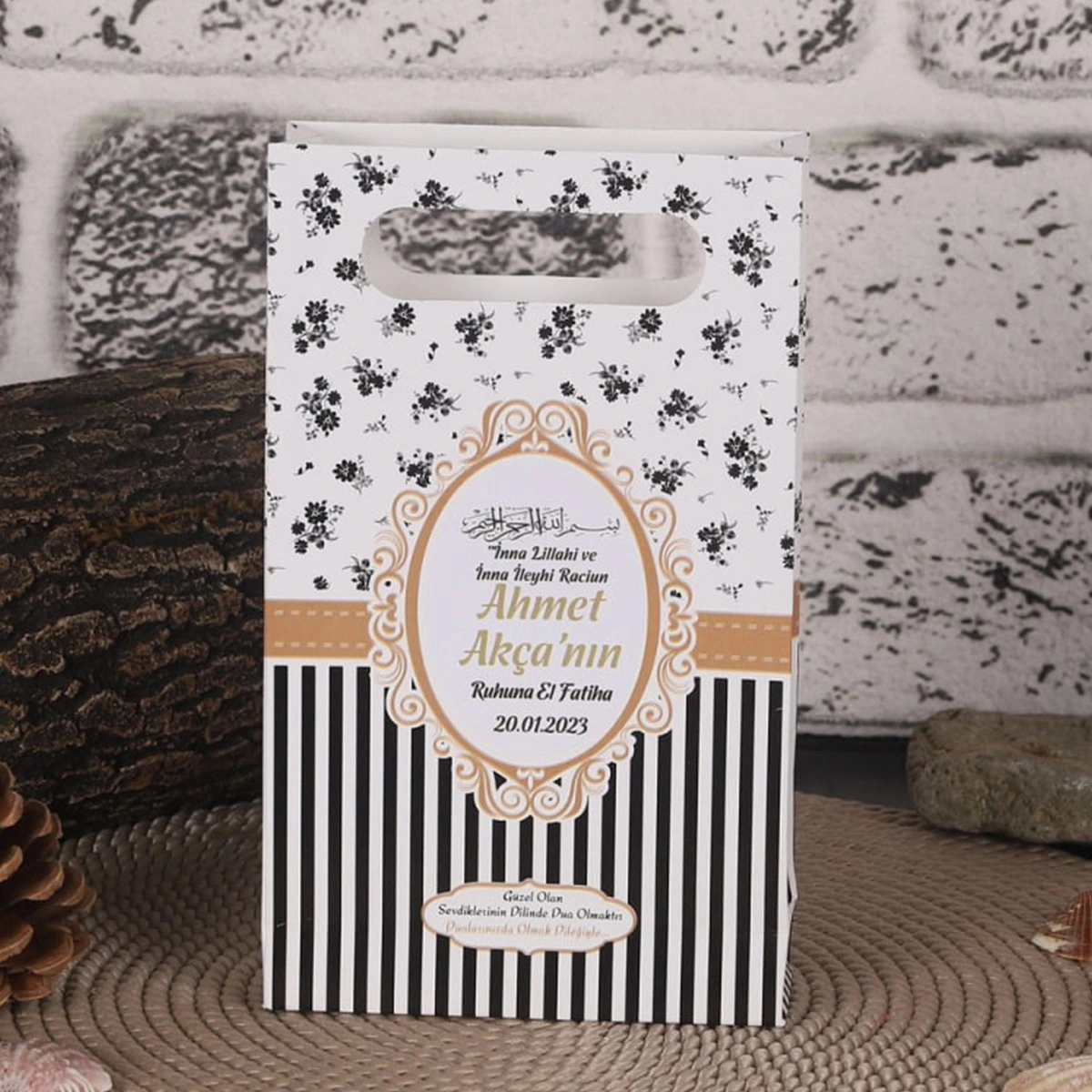 64 Sayfa Çizgi Siyah Karton Çanta