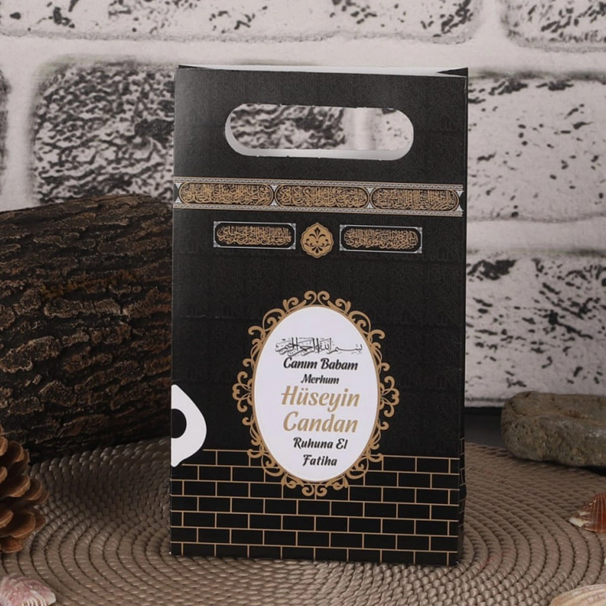 64 Sayfa Kabe Siyah Karton Çanta