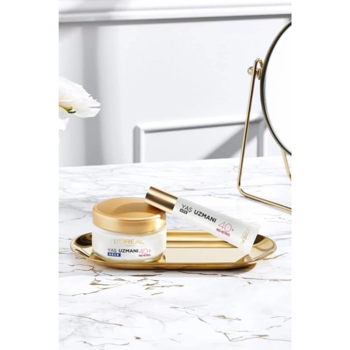 Loreal Paris Yaş Uzmanı 40+ Kırışıklık Karşıtı Aydınlatıcı Göz Kremi