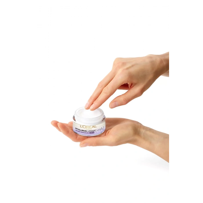Loreal Paris Hyaluron Uzmanı Cilt Dolgunlaştıran Nemlendirici Gece Kremi - Hyaluronik Asit Loreal