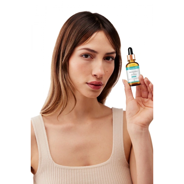 Derminix Nemlendirici Ve Arındırıcı Peeling Serum