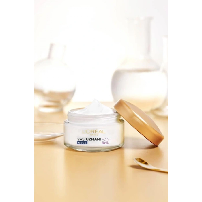 Loreal Paris Yaş Uzmanı 50+ Kırışıklık Karşıtı Yenileyici Gündüz & Gece Kremi Seti