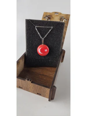 Benim Cam Atölyem Murano Türk Bayrağı Kolye Mini Takı