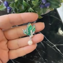 Yeşil Mineli İncili Kelebek Kolye Ucu