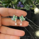 Yeşil Mineli İncili Kelebek Küpe