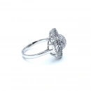 Baget Çiçek Yüzük