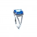 BD Di Etrafı Kenarı Taşlı Yüzük