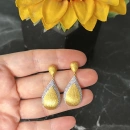 Buck 2 Renk Bombeli Damla Küpe