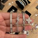 Carti Full Taşlı Medium Kelepçe