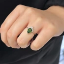 Emerald Crown Yüzük