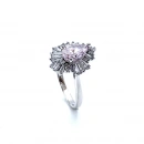 Pembe Damla Kenarları Baget Yüzük