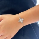 RC Taşlı Badem Yonca Bileklik