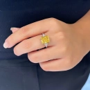 Sarı Ddörtgen Radiant Taşlı Yüzük