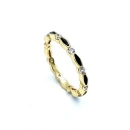 Siyah Mineli Ara Taşlı Badem Yüzük