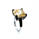 Yellow Diamond Square BPave Yüzük