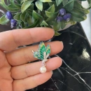 Yeşil Mineli İncili Kelebek Kolye Ucu