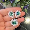 Zümrüt Flame Küpe