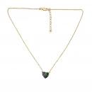 Zümrüt Taş Detaylı Ham Elmas Taşlı Kalp Kolye