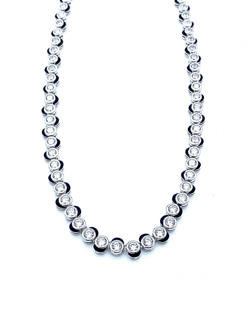 Siyah Mineli Gömme Taş Tasarım Kolye