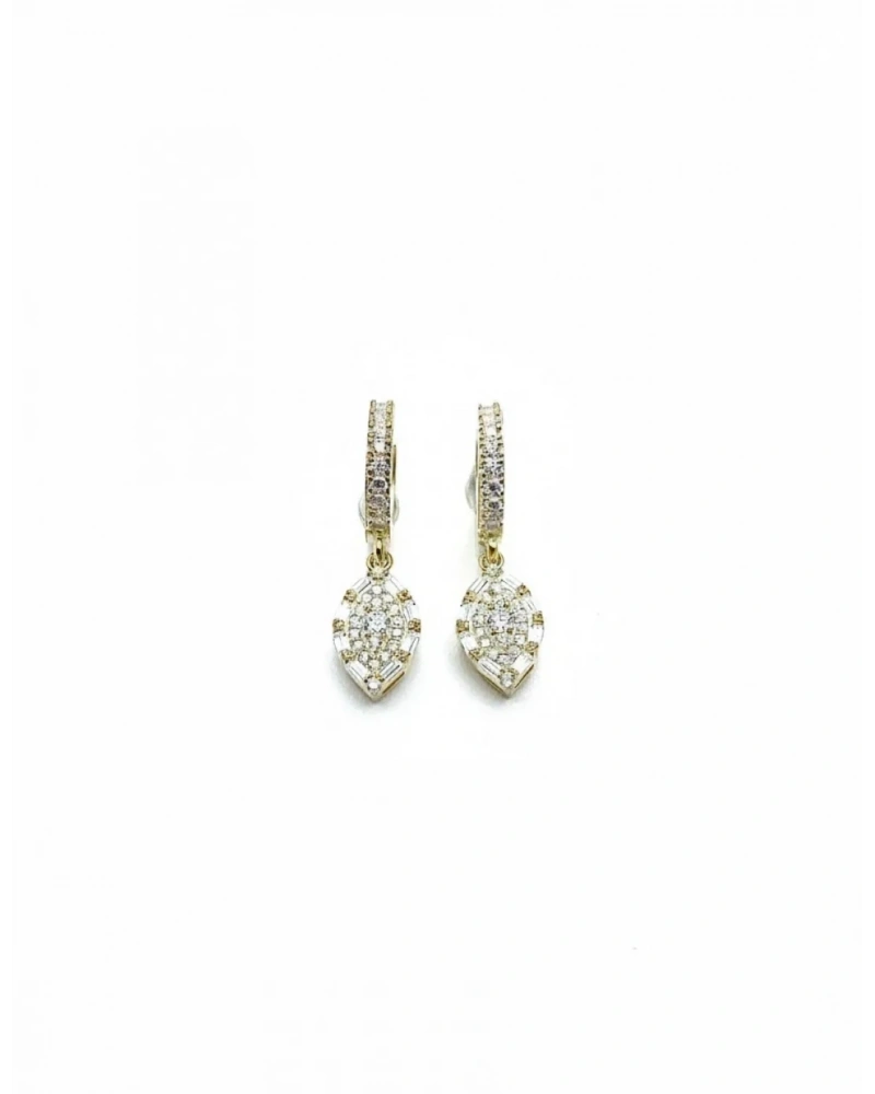 Baget Markiz Sallantılı Halka Küpe