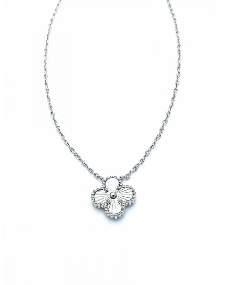 Taşsız Lazer Yonca Kolye