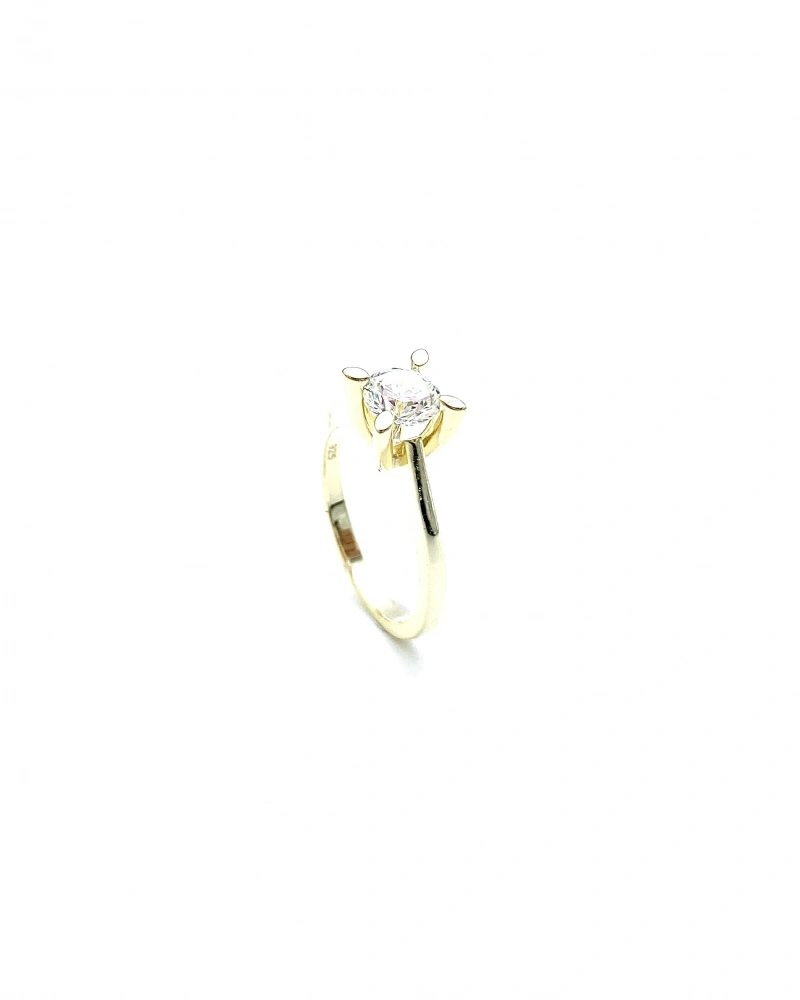 Mozanit 0.9ct 4 Badem Tırnak Tektaş Yüzük