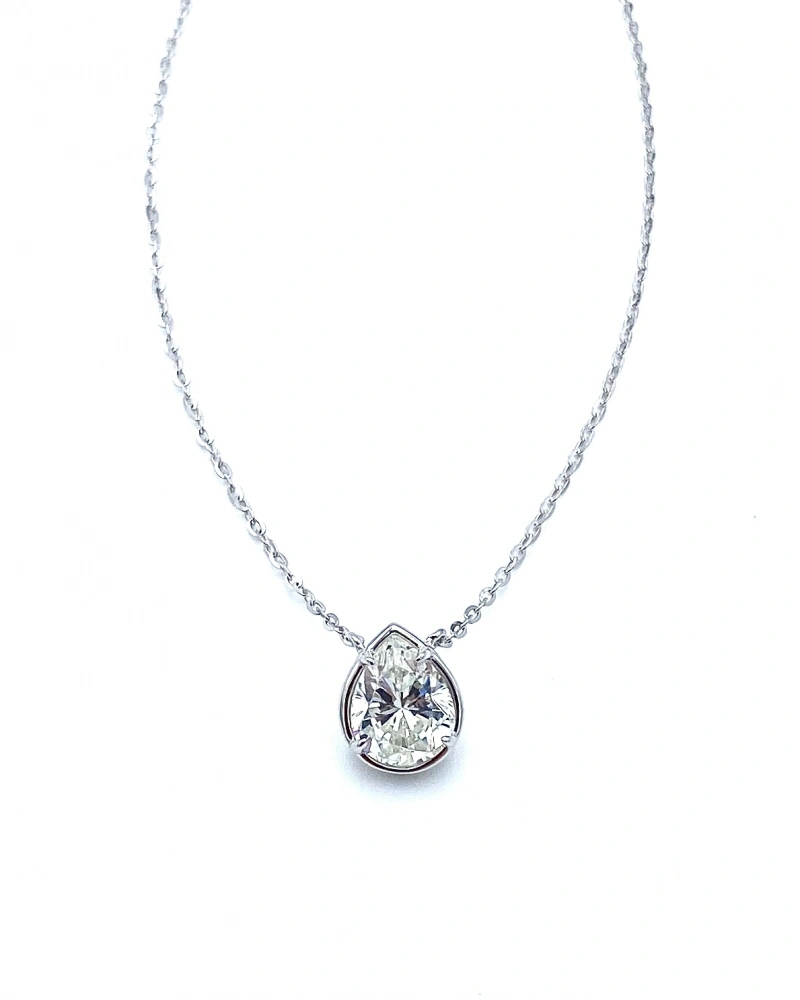 Mozanit Gömme Damla Tektaş Kolye