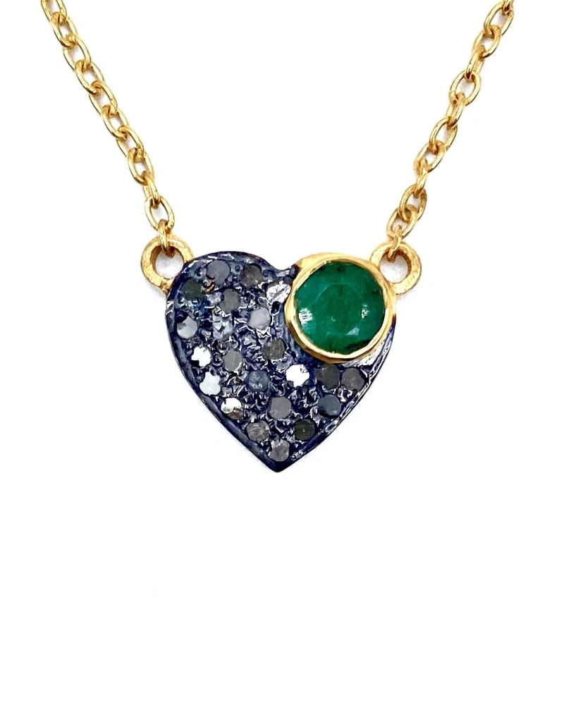 Zümrüt Taş Detaylı Ham Elmas Taşlı Kalp Kolye