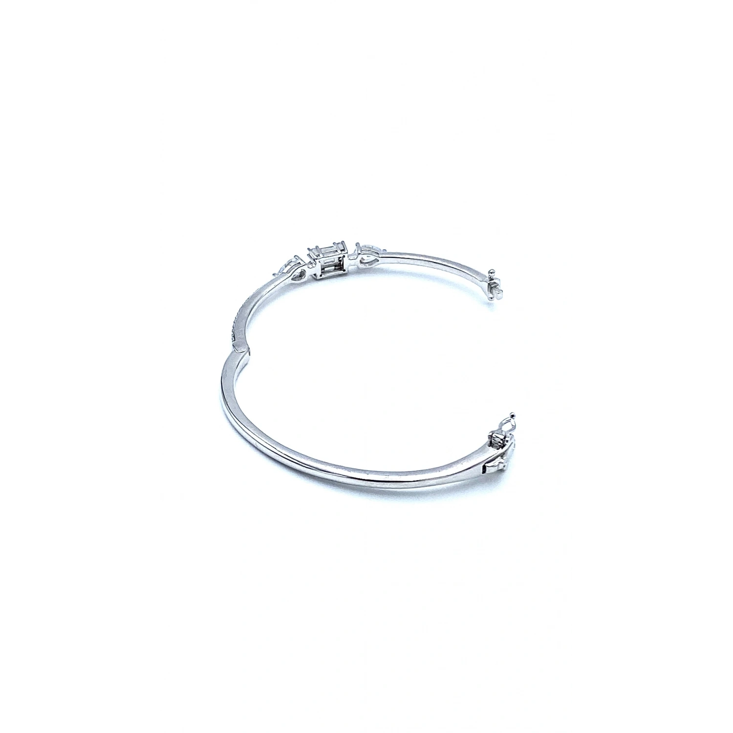 2 Damla 1 Baget Yarı Taşlı Kelepçe