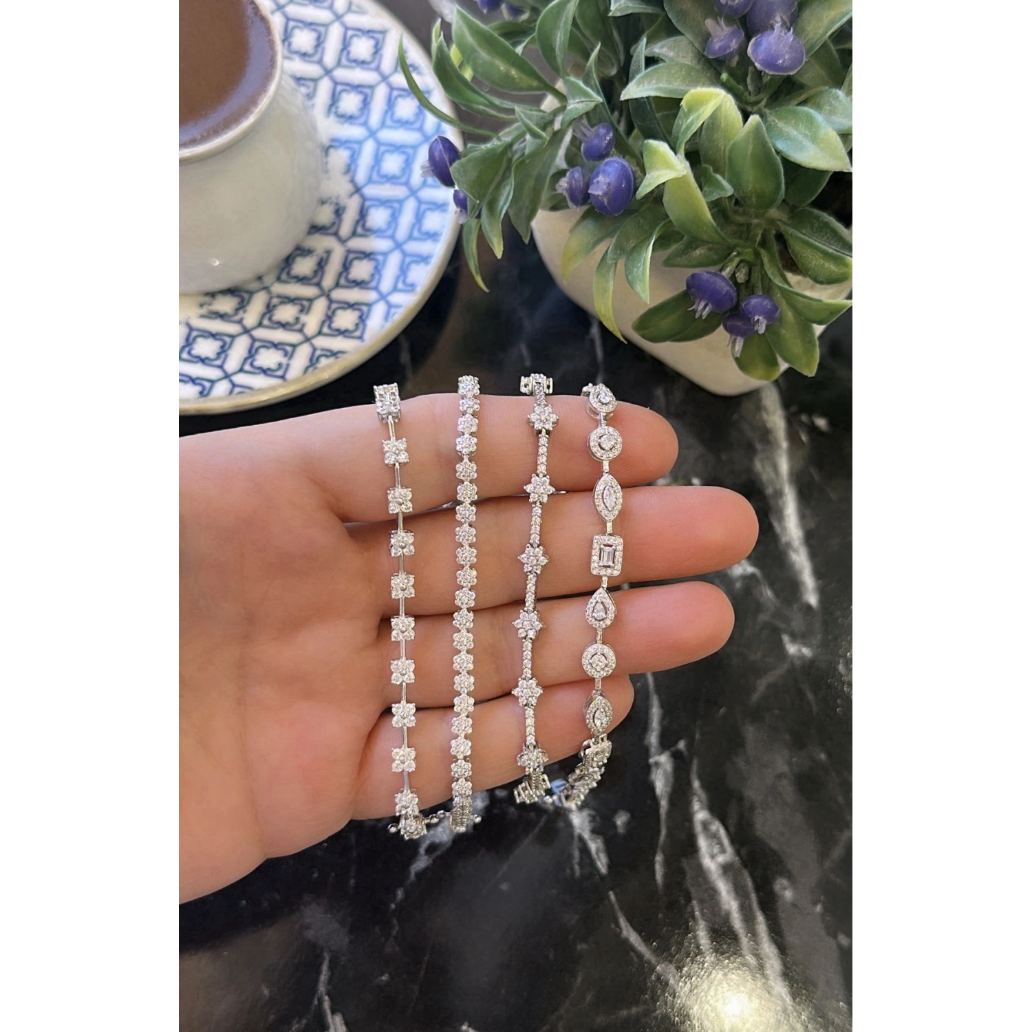 Çubuk Çiçek Suyolu Bileklik