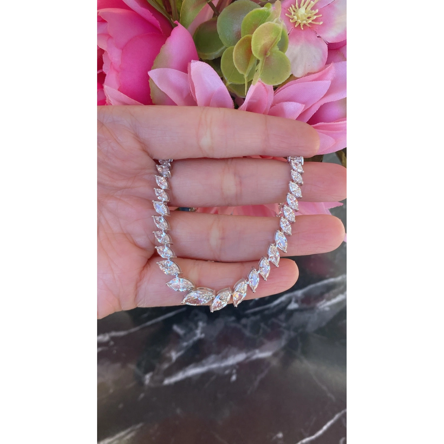 Mozanit Süzme Markiz Suyolu Kolye