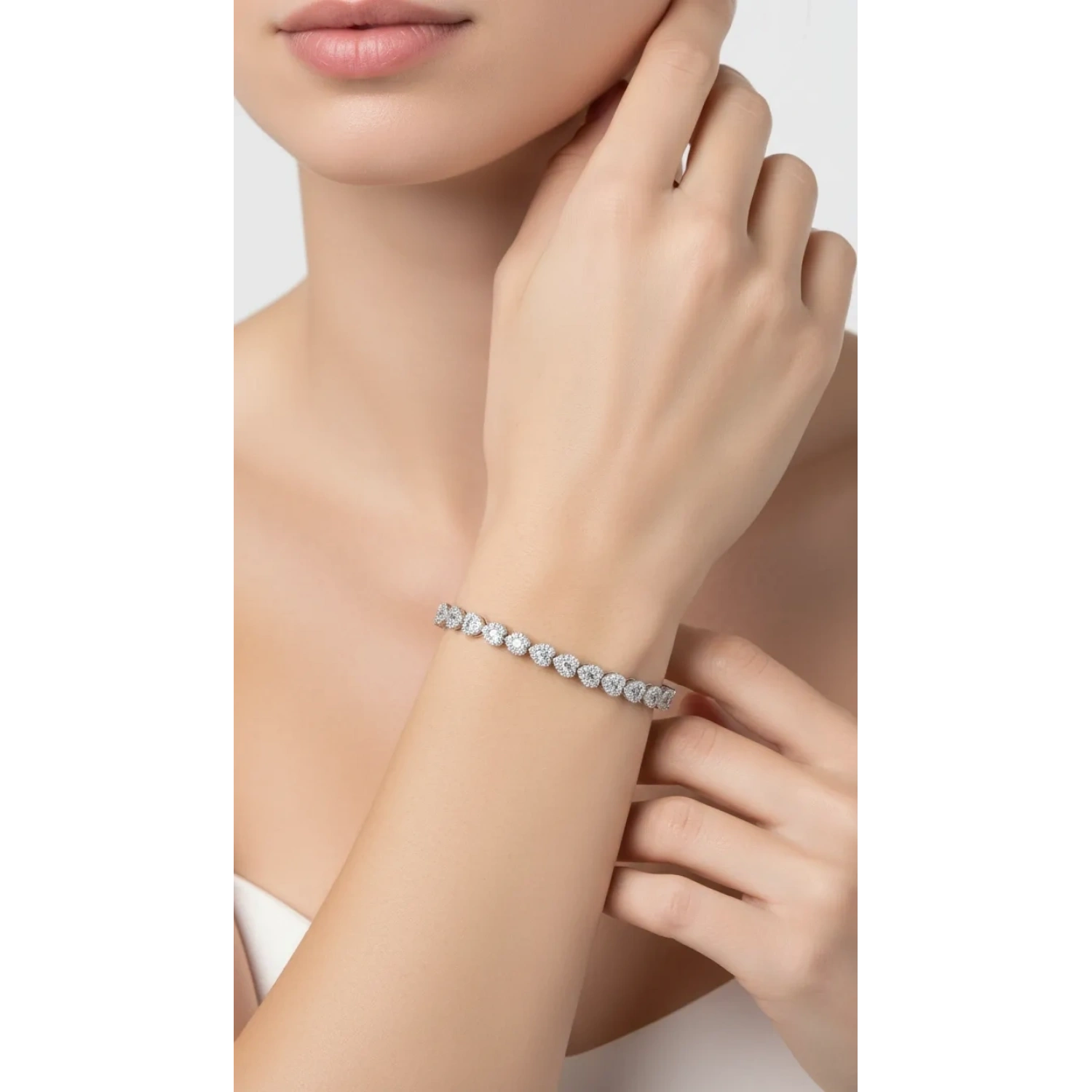 Taşlı Kalp Suyolu Bileklik