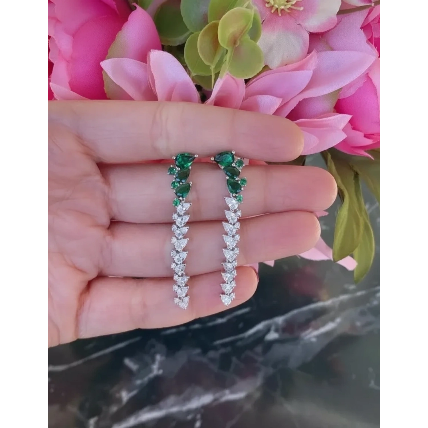 Zümrüt Damla Rain Küpe