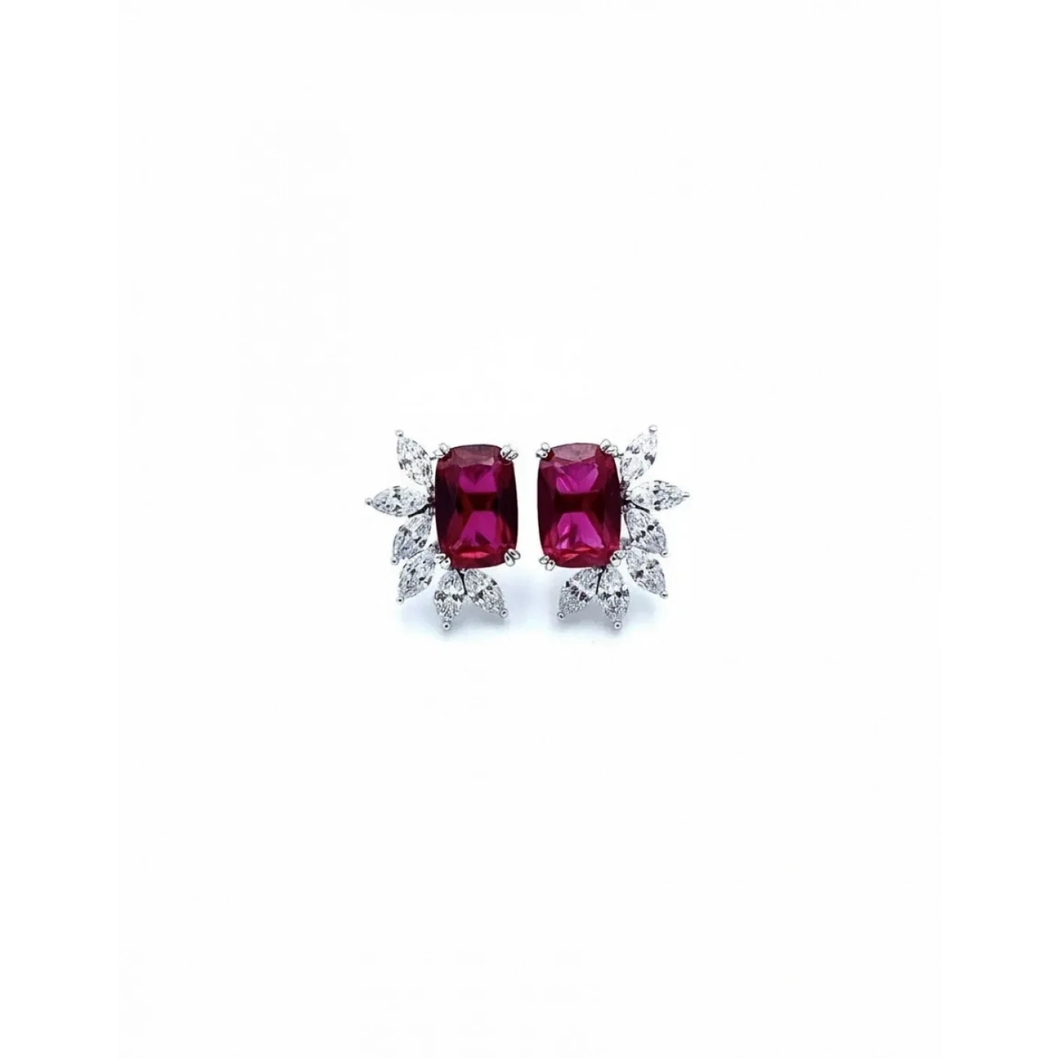 Ruby Di Markiz Yaprak Küpe