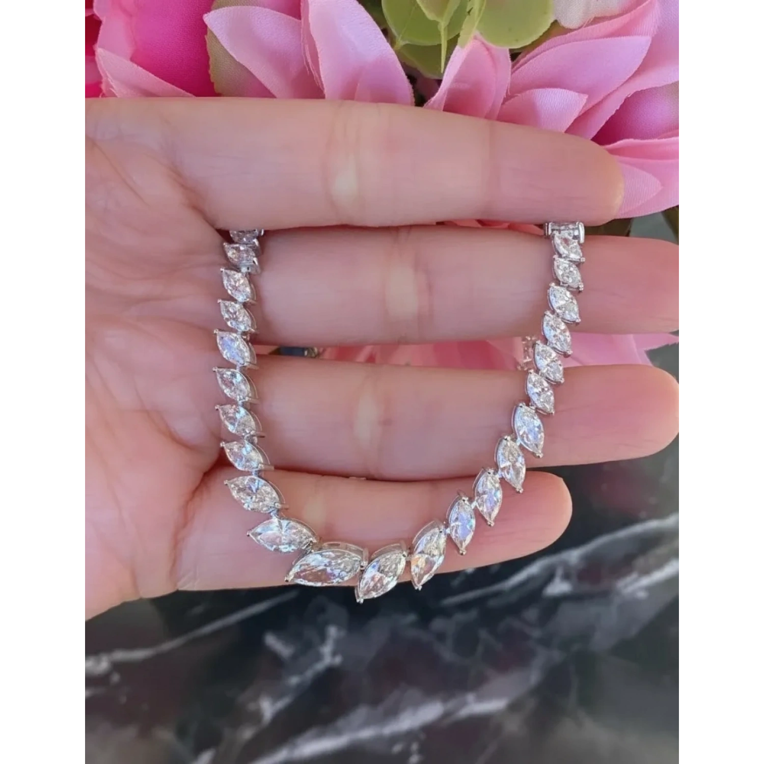 Mozanit Süzme Markiz Suyolu Kolye