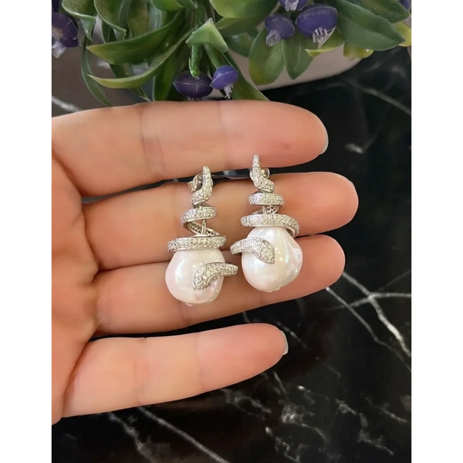 Barok İnci Snake Küpe