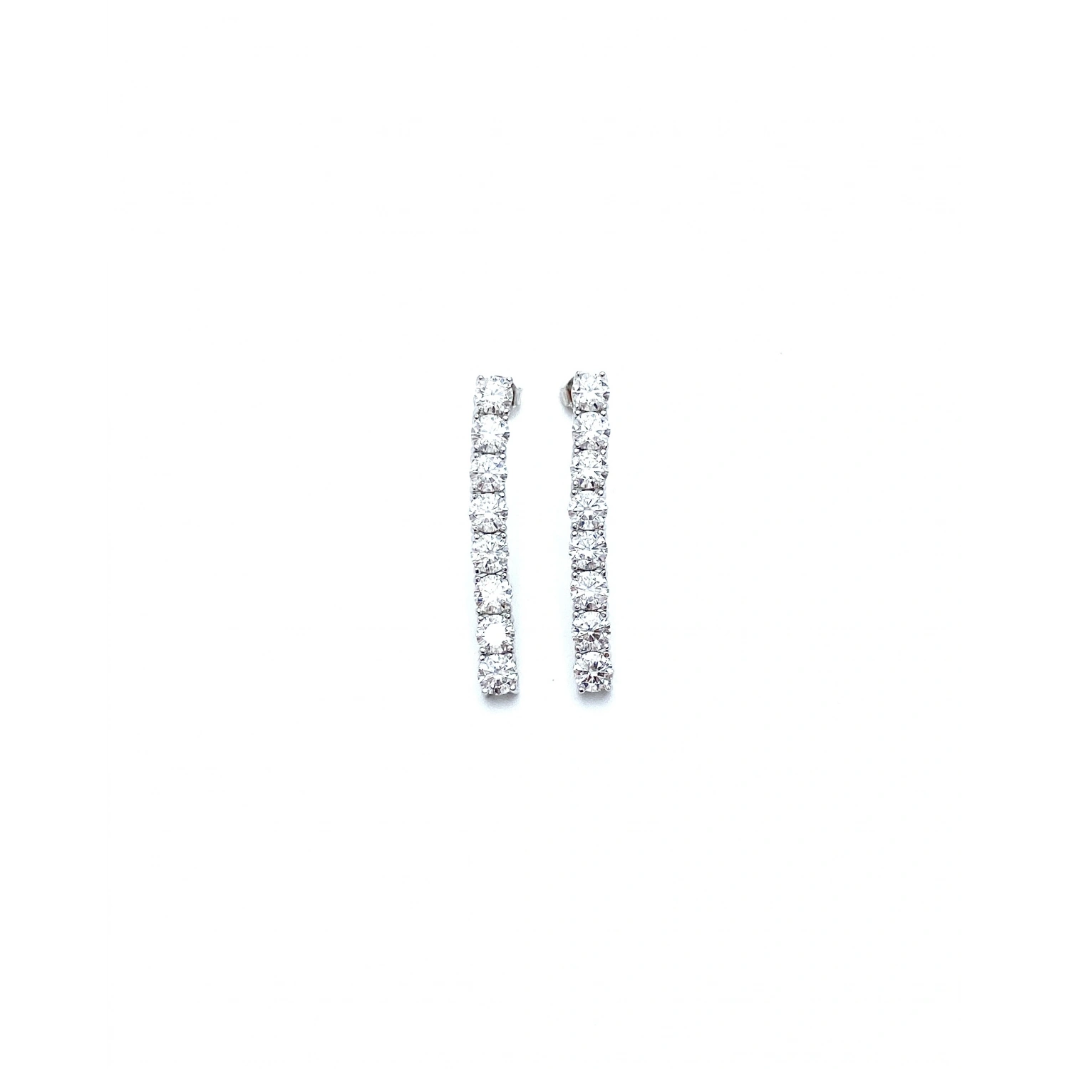 Mozanit 4mm 8taş Suyolu Küpe