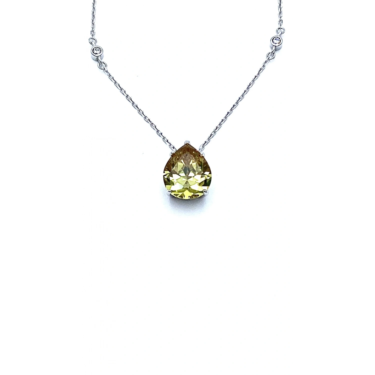 Alex Yağ Yeşili Damla Kolye