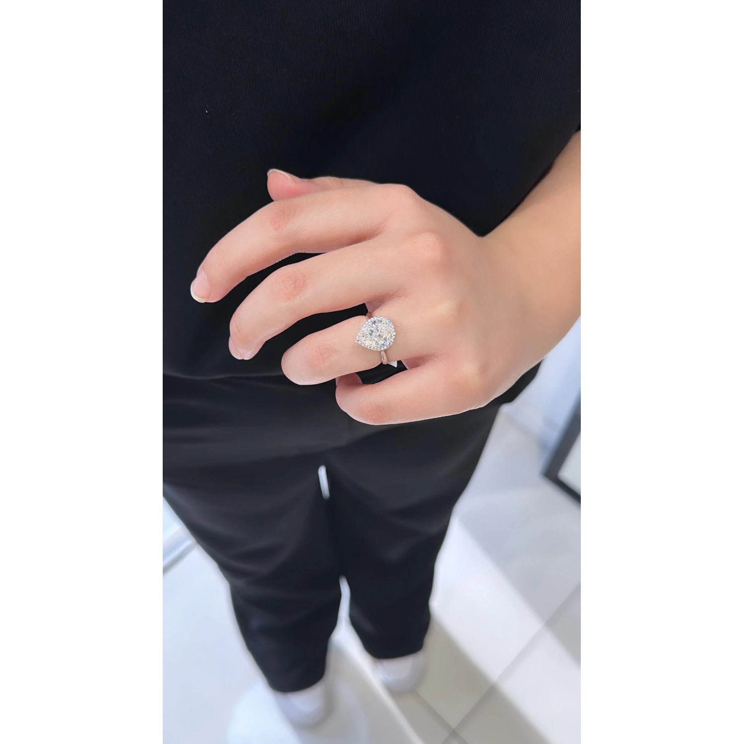 AR Damla Mozanit Yüzük