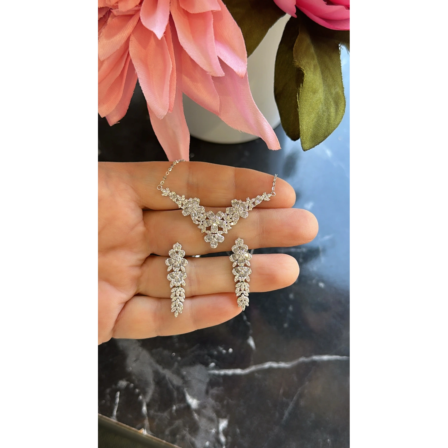 Baget Çiçek V Mini Gerdanlık Küpe Set