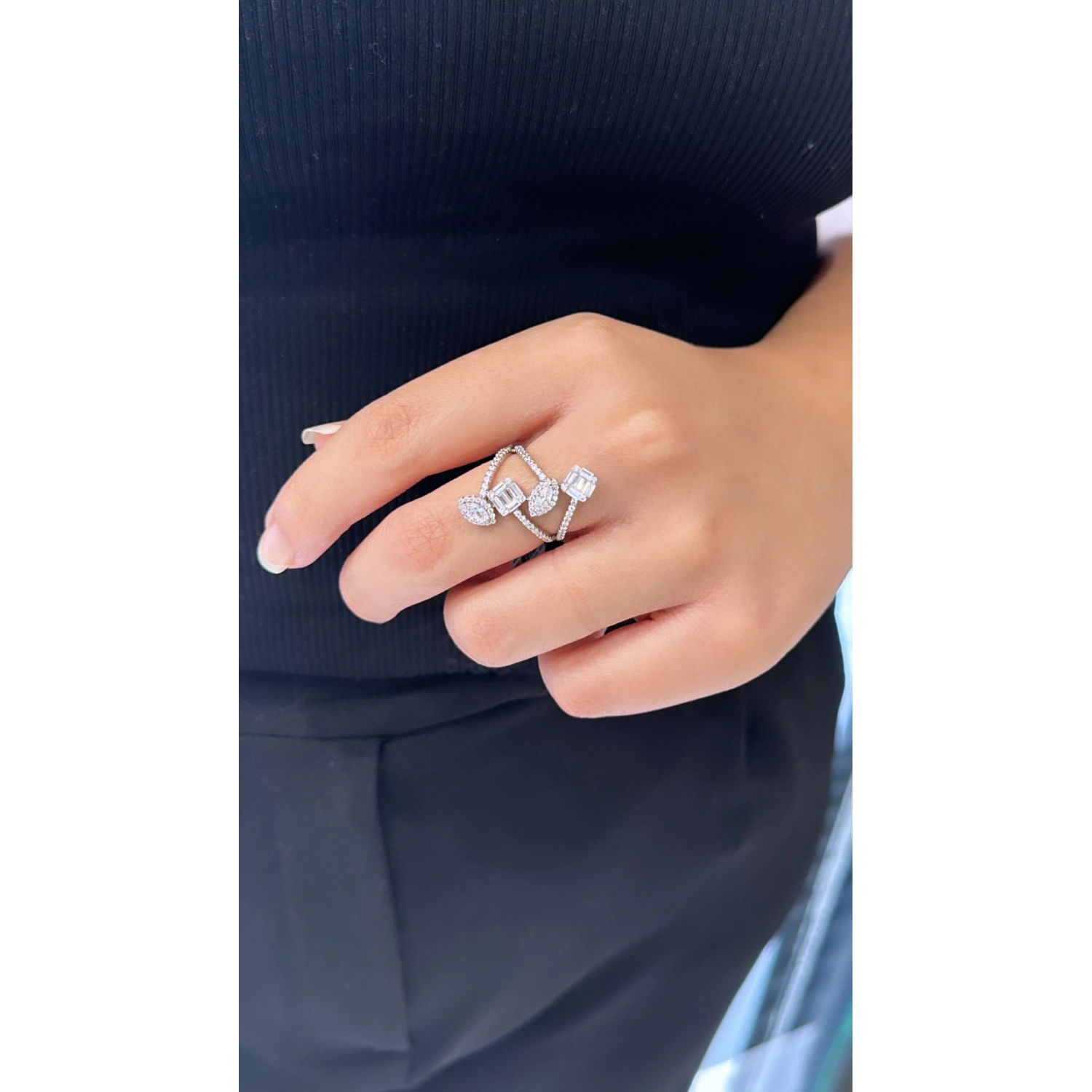 Bagetli Markiz Yüzük