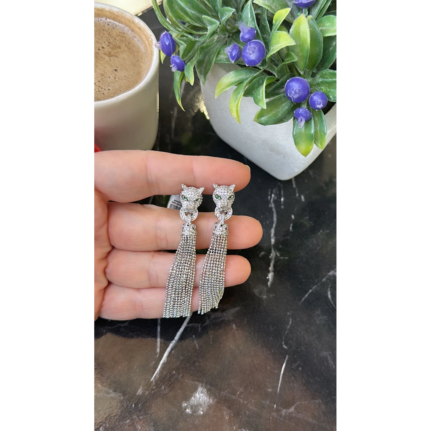 Carti Püsküllü Pant Küpe