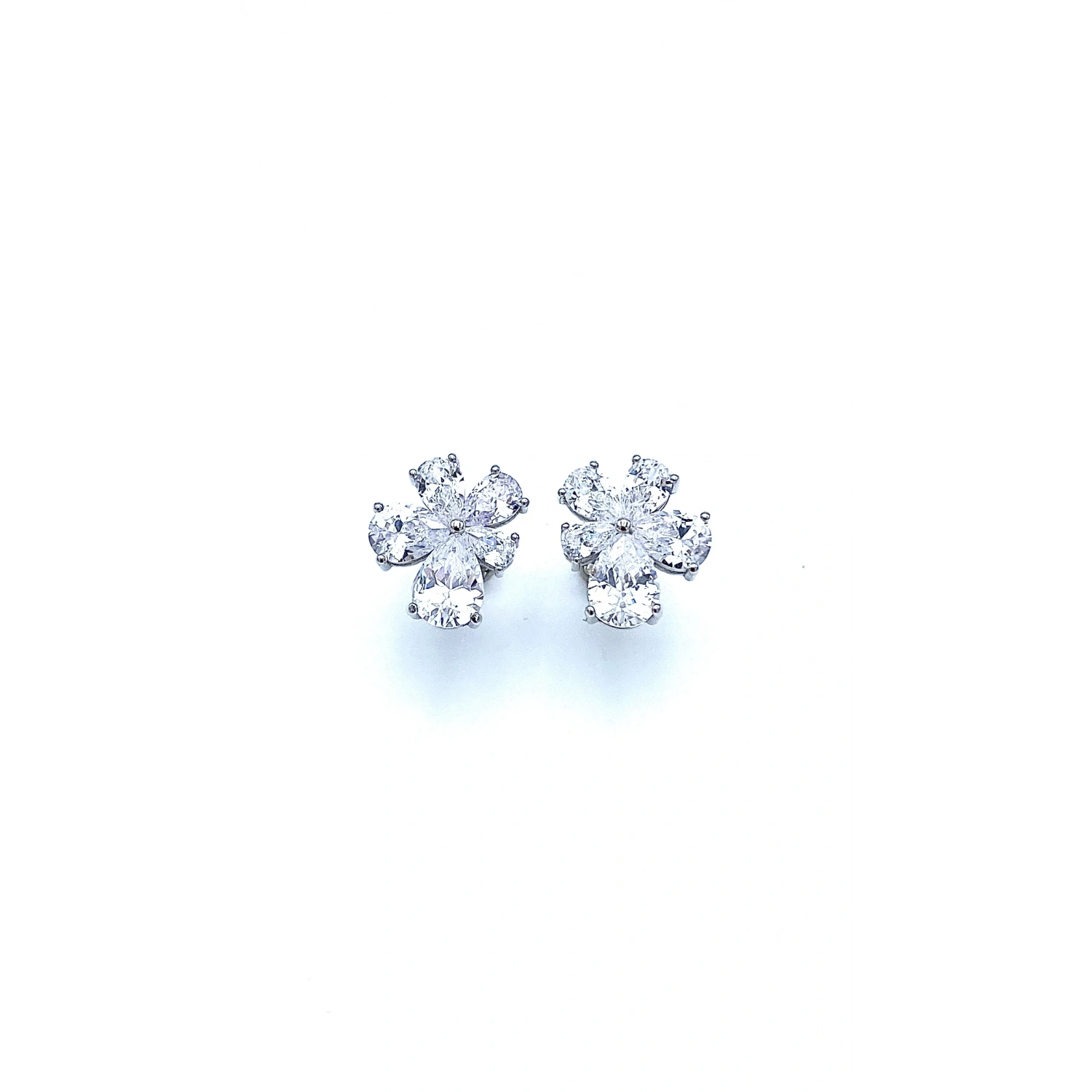 D Colour Damla Butterfly Küpe