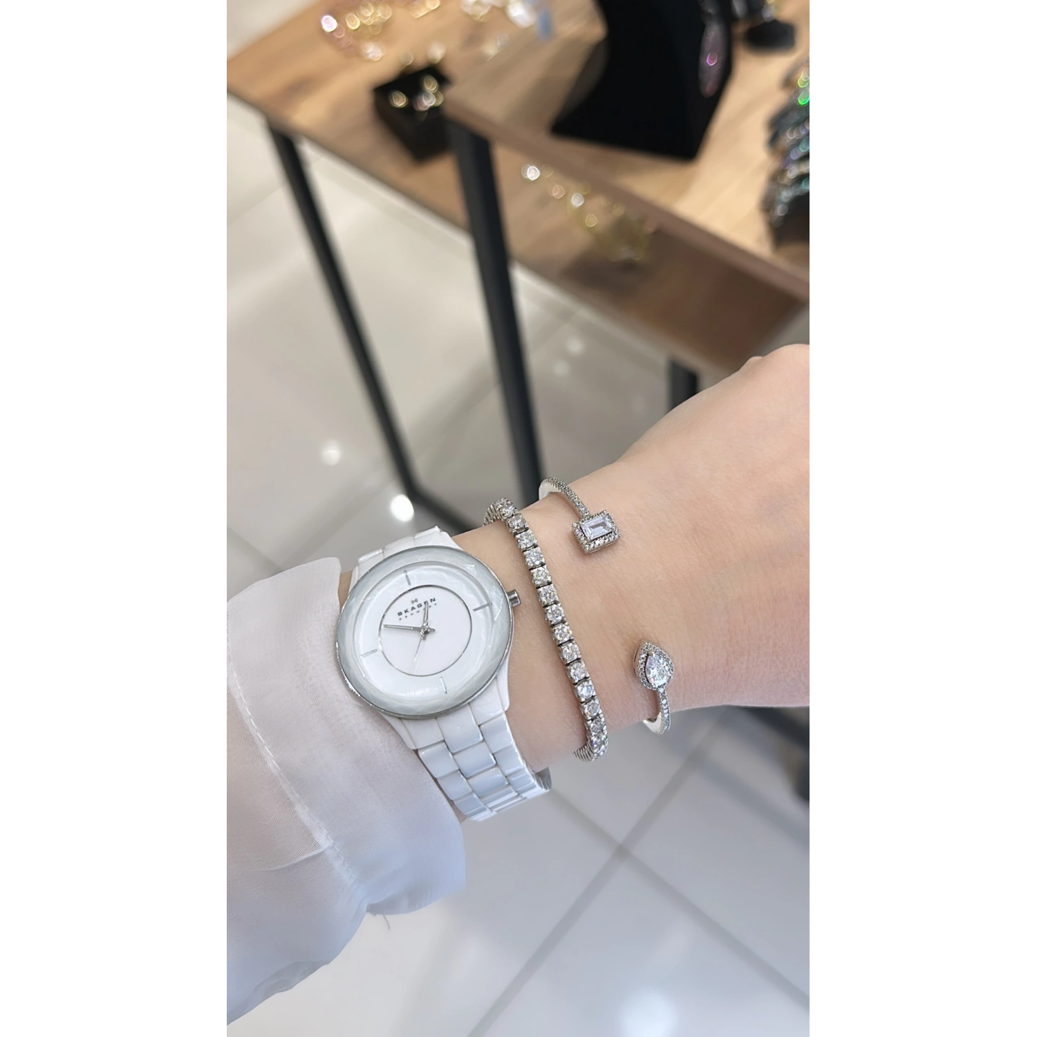 Damla Baget Ayrık Kelepçe