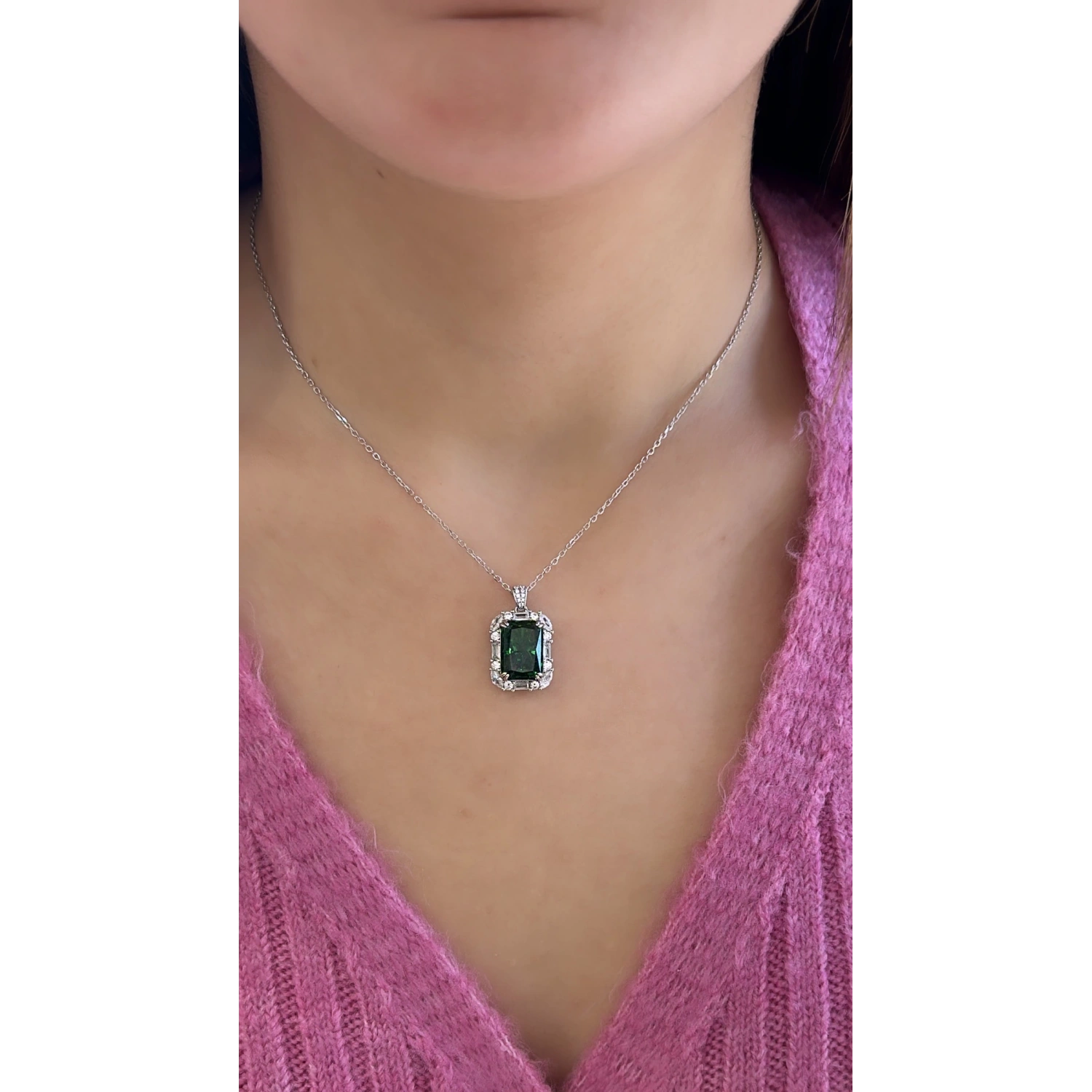 Deep Green Markiz Di Kolye