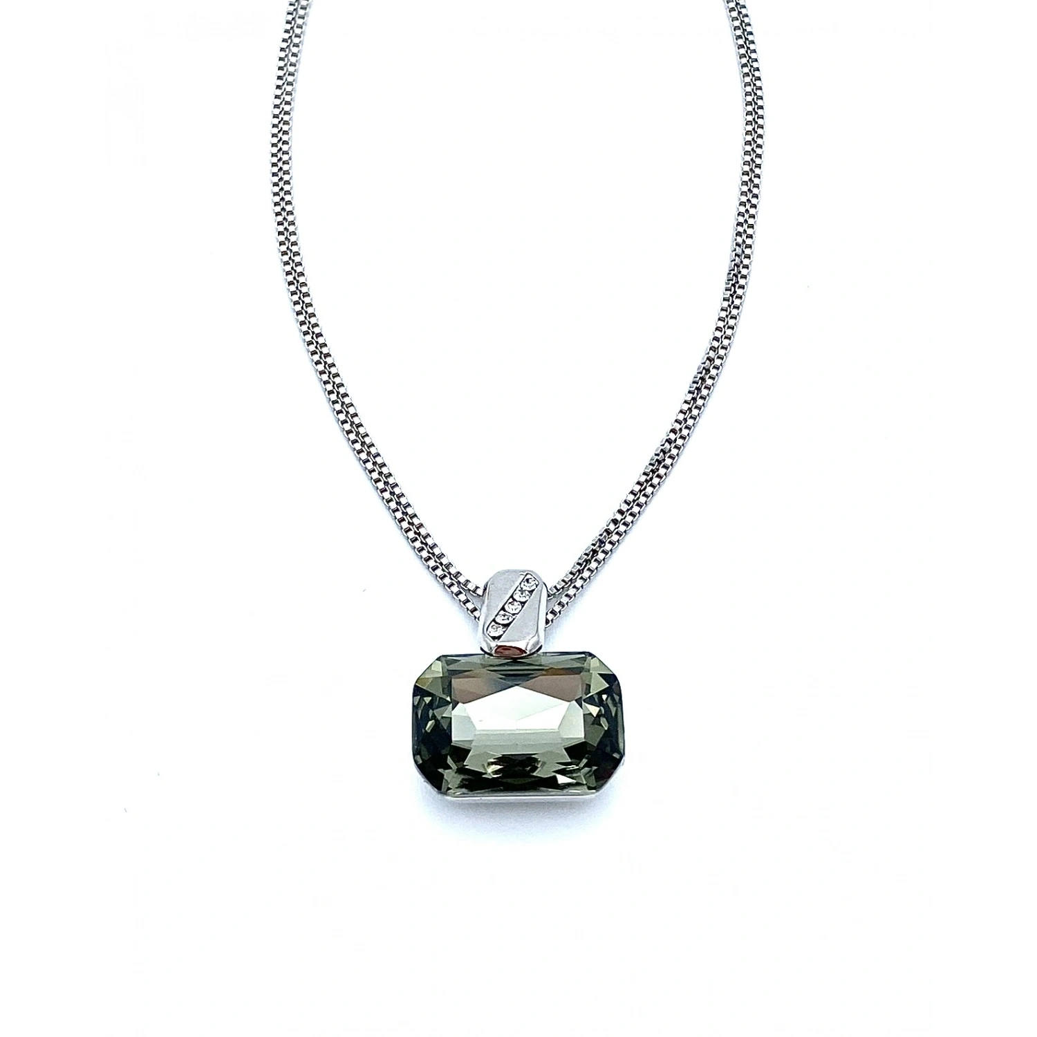 Elegant Seri 14 Smoky Di Set