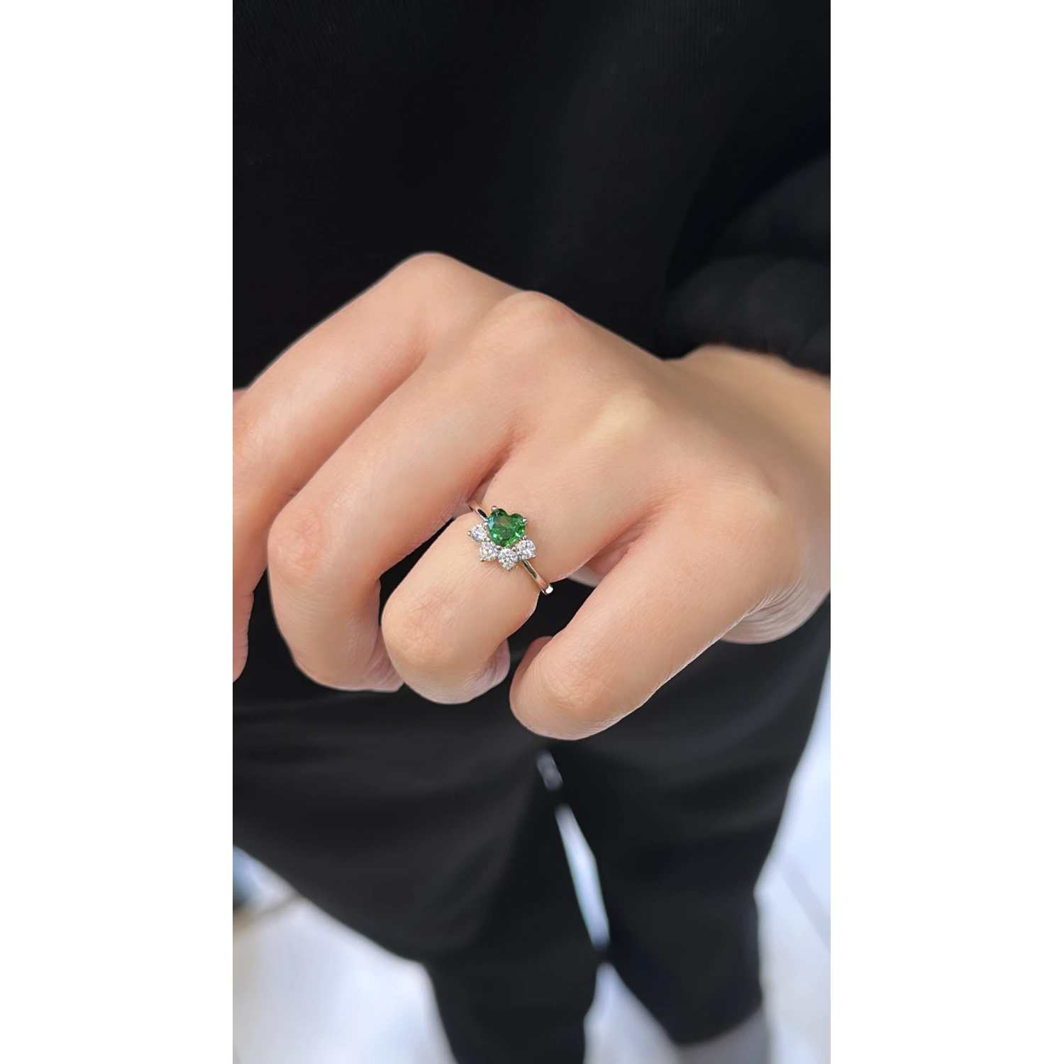 Emerald Kalp 4Taş Yüzük