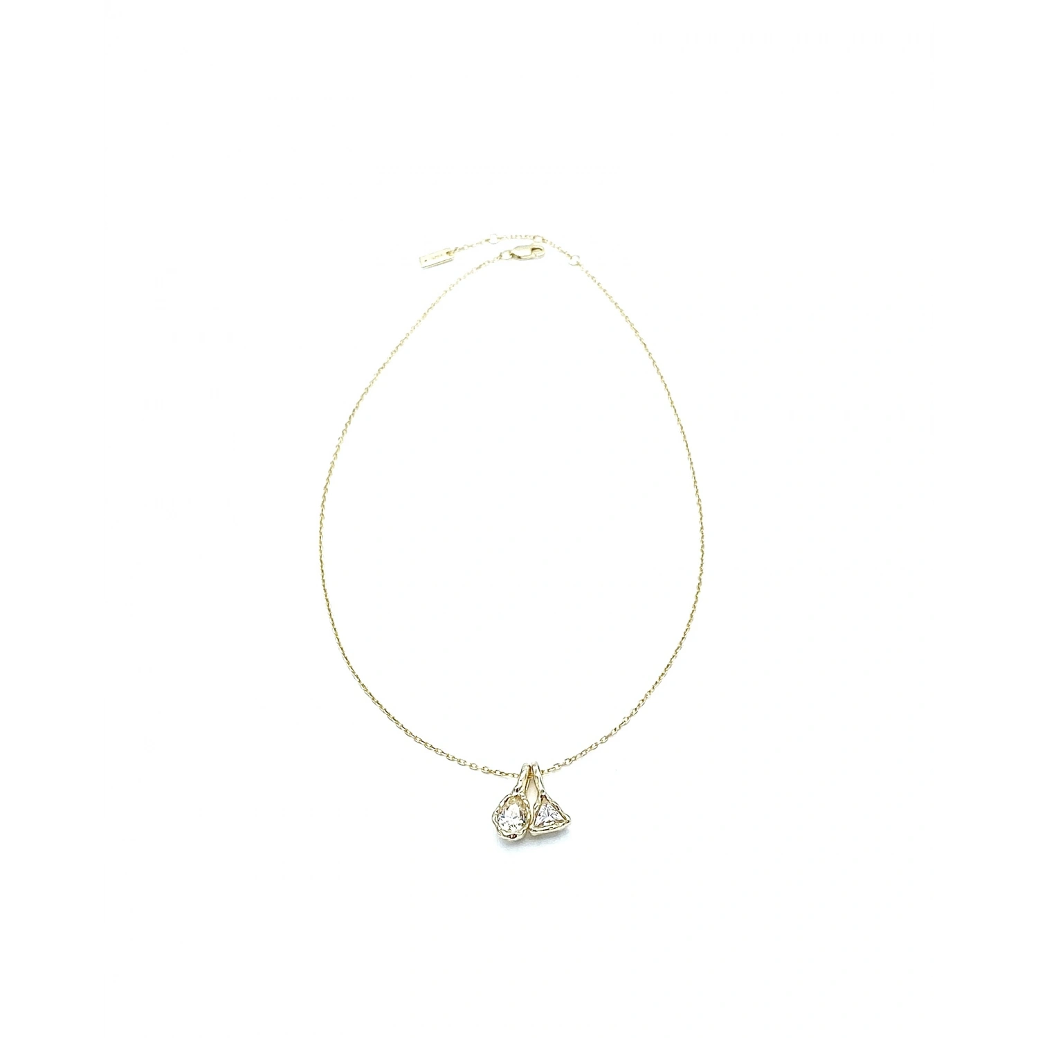 Felicity Oval Tria Charm Kolye