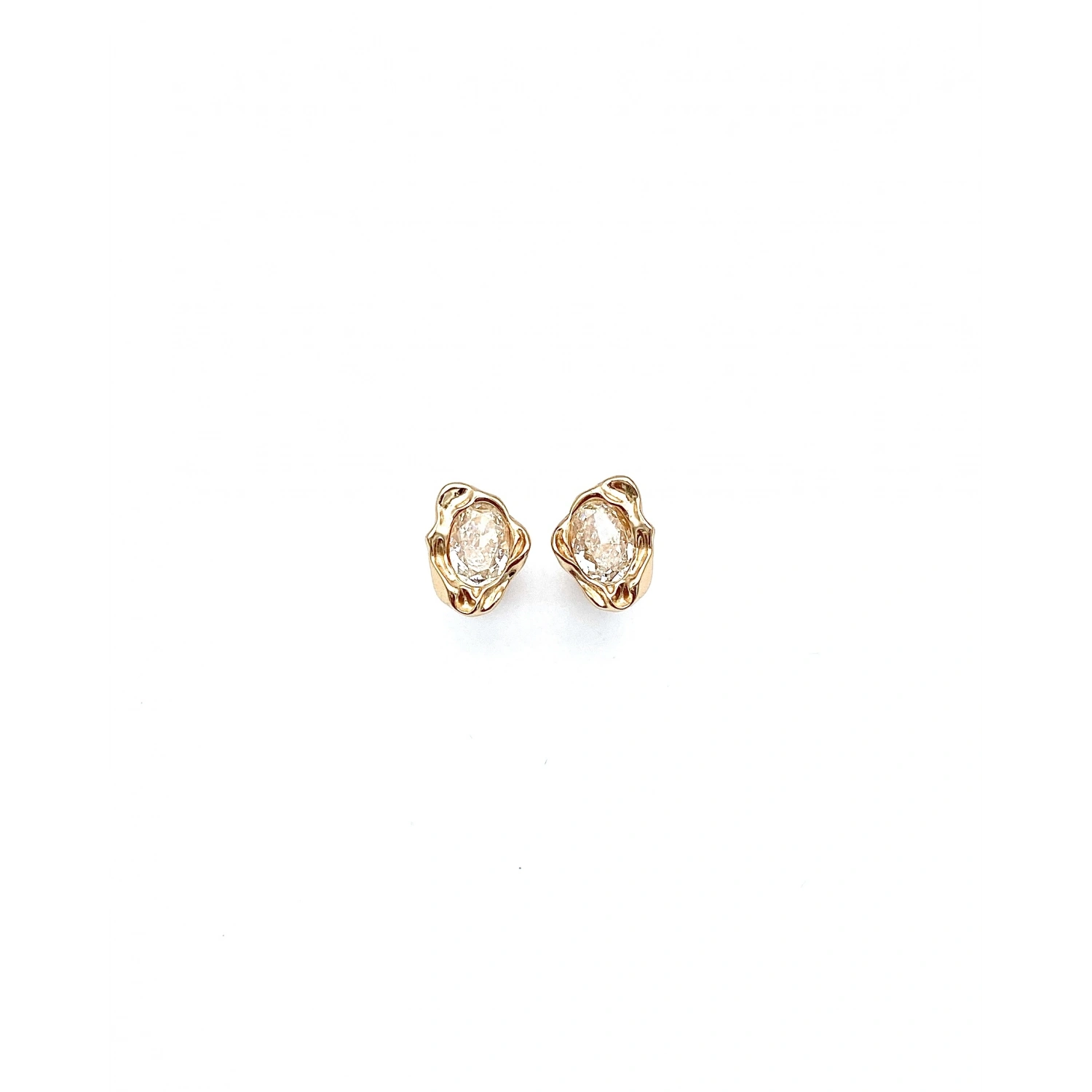 Felicty Oval Stud Küpe